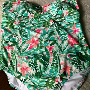 NWT Old Navy one piece open back swimsuit - great colors!